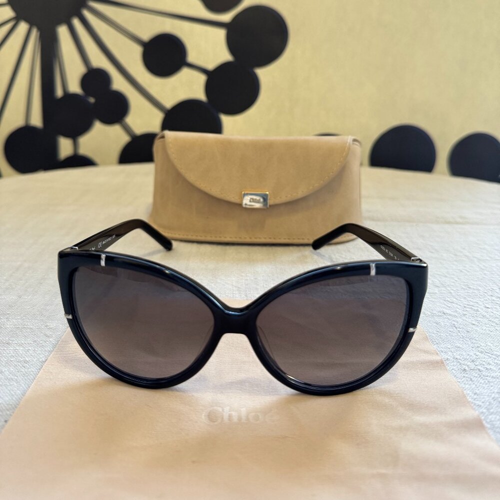 Chloe Cat Eye Sunglasses, Black